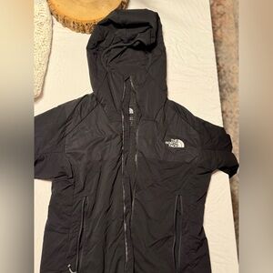 The North Face Men's Summit Series Jacket in Black -Ventrix